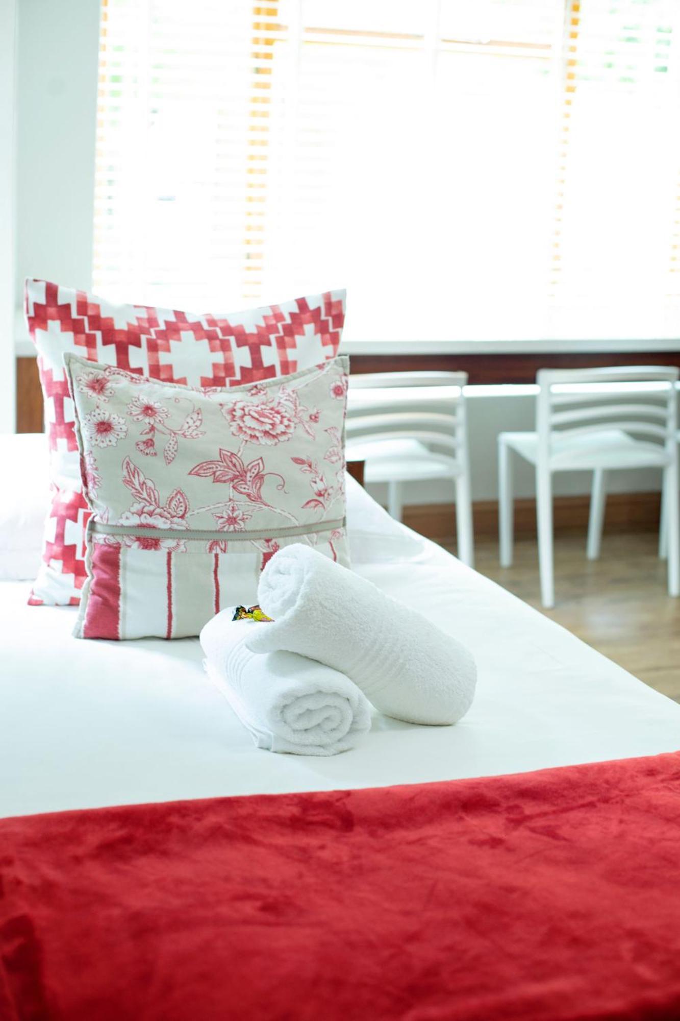 Crisp Guest Rooms Блумфонтейн Экстерьер фото