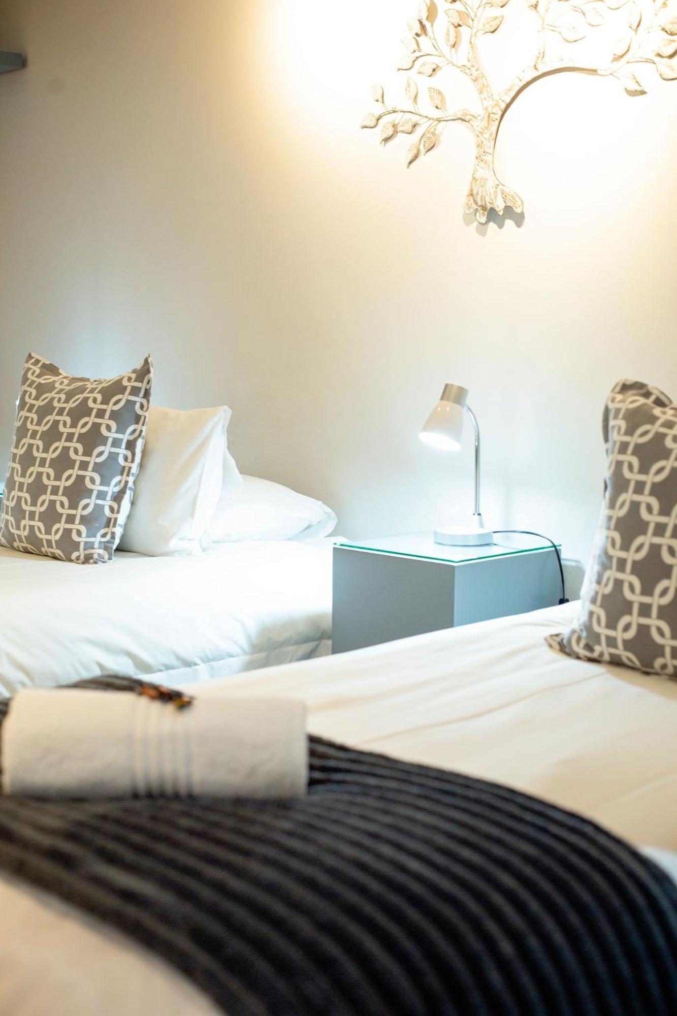Crisp Guest Rooms Блумфонтейн Экстерьер фото