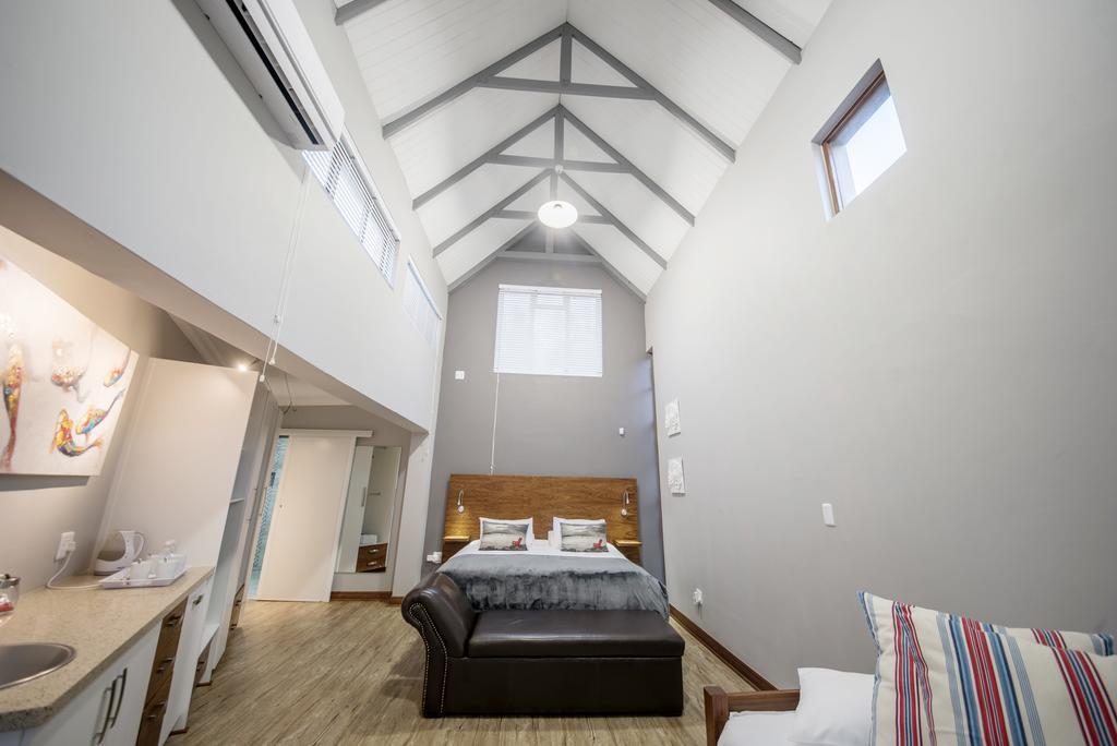 Crisp Guest Rooms Блумфонтейн Экстерьер фото